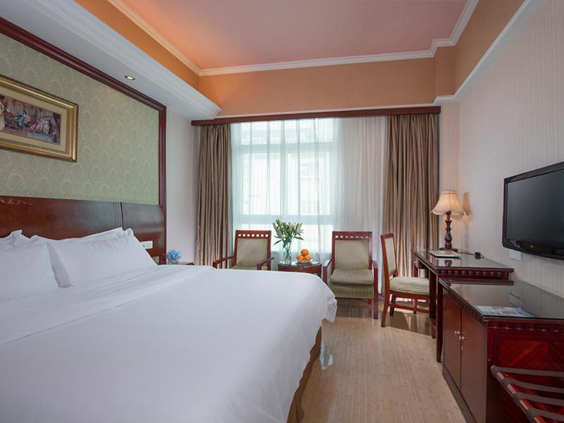 Vienna Hotel Nanchang Railway Staion Bagian luar foto