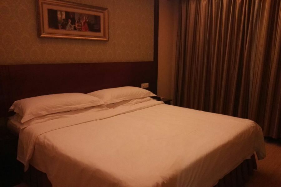 Vienna Hotel Nanchang Railway Staion Bagian luar foto